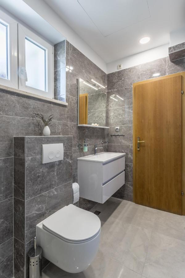 Garden Apartment Dina With Free Parking Split Exterior foto