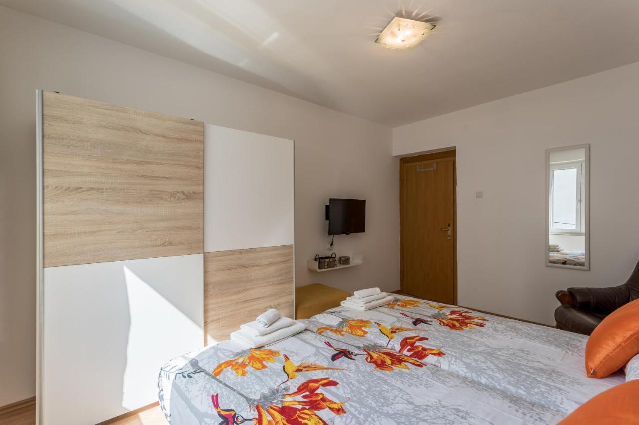 Garden Apartment Dina With Free Parking Split Exterior foto